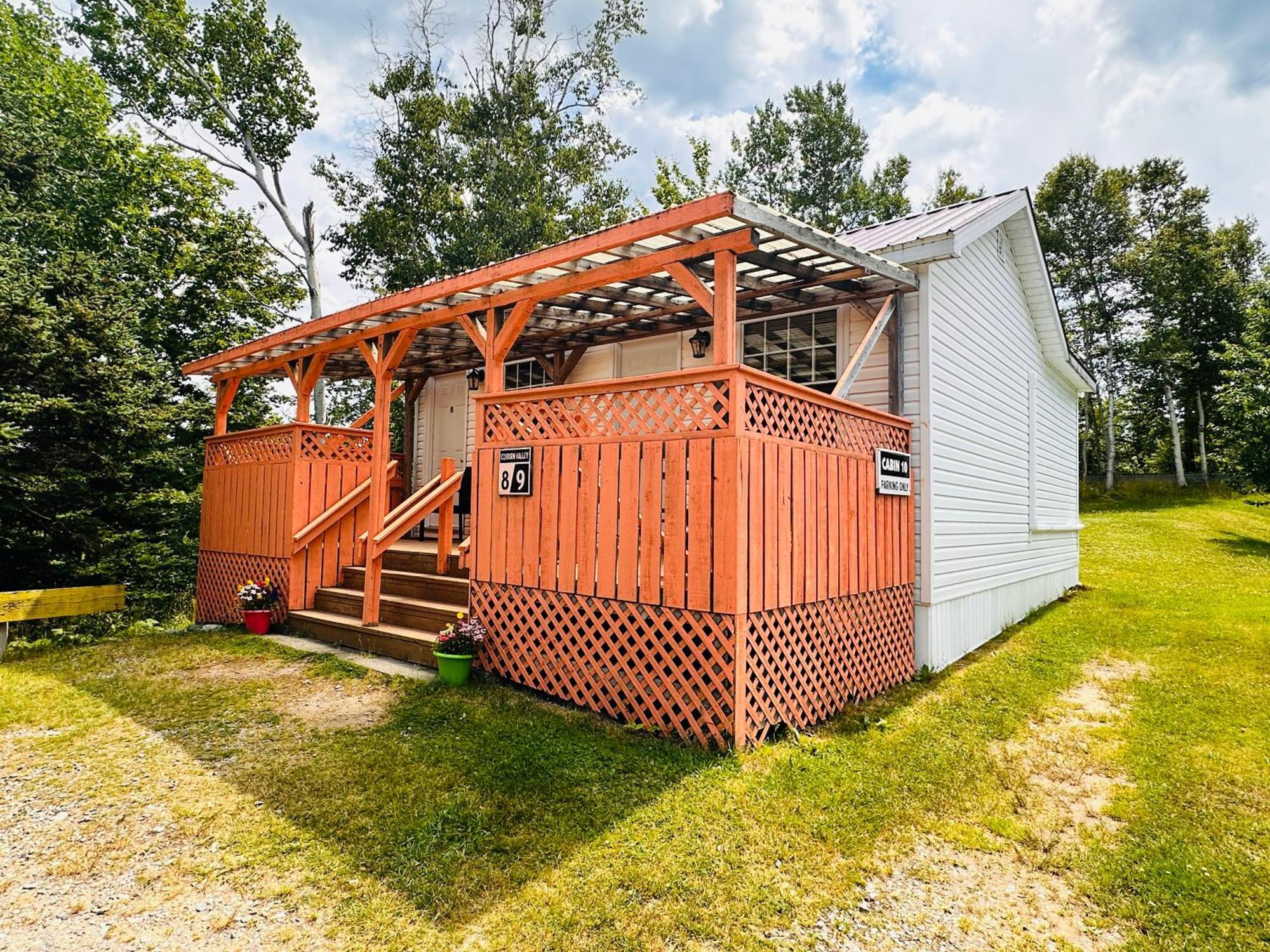 Skyline Cabins インゴニッシュ エクステリア 写真